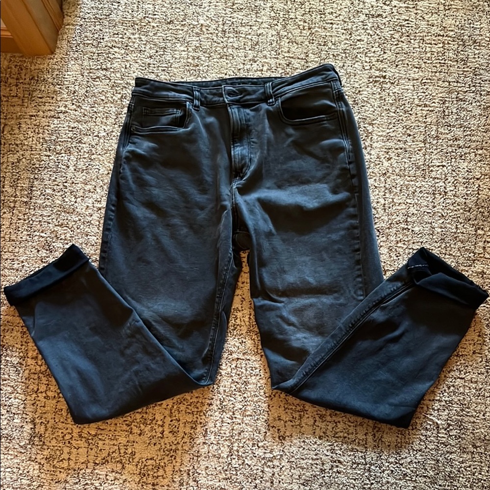 American Eagle Black Mom Jeans